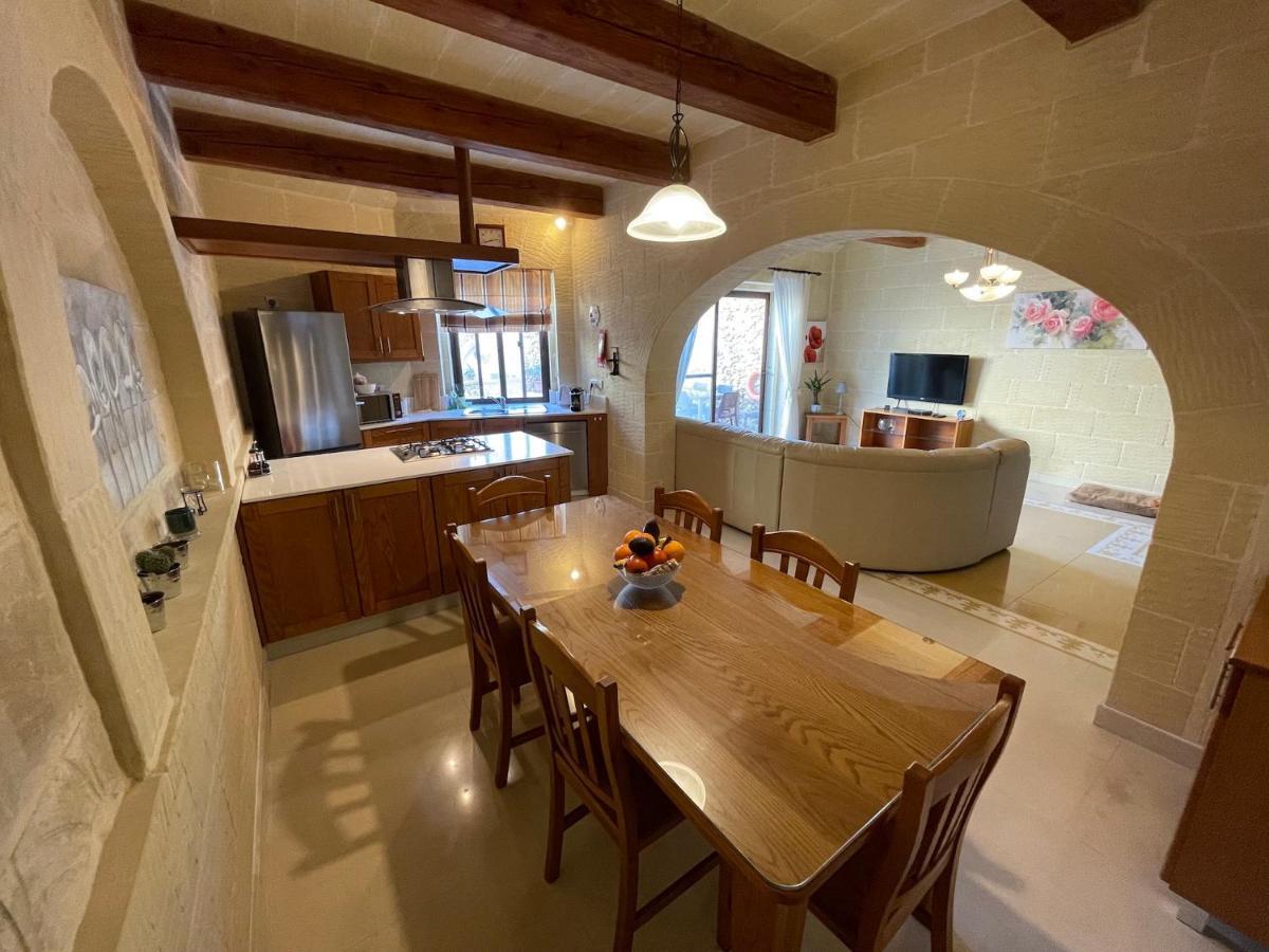Gilju B&B Xagħra Eksteriør billede
