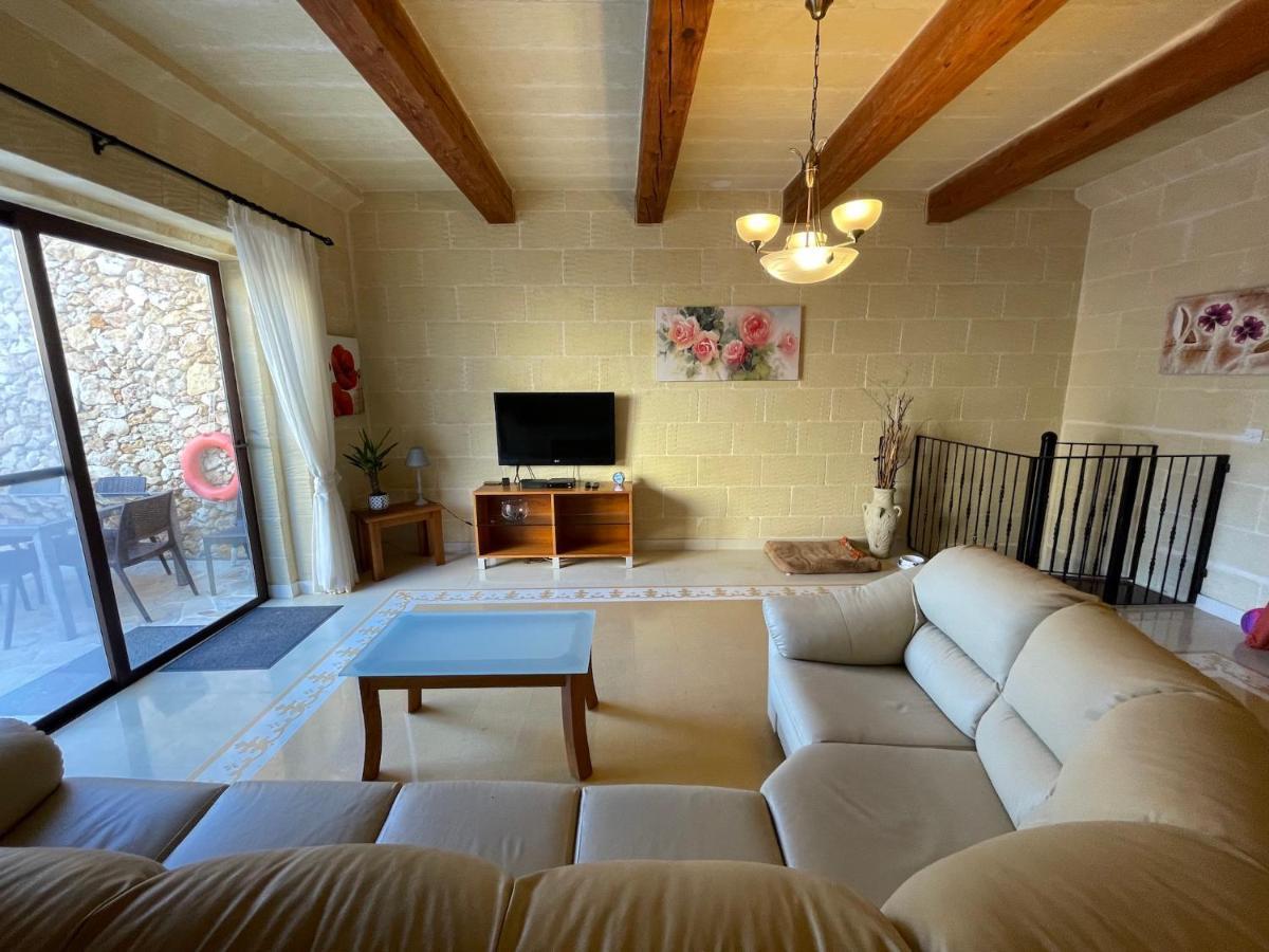 Gilju B&B Xagħra Eksteriør billede